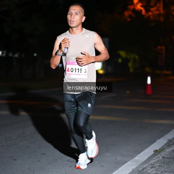Runner Photo 1881038