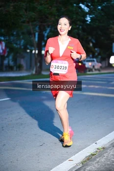 Runner Photo 1881102