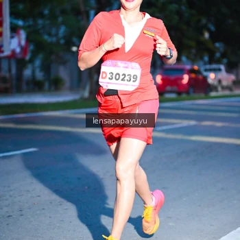 Runner Photo 1881110