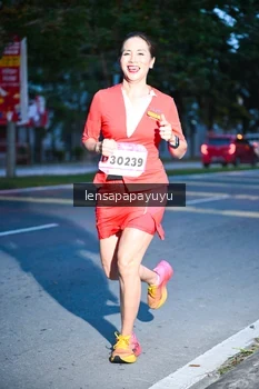 Runner Photo 1881121