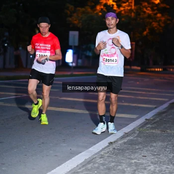 Runner Photo 1881126