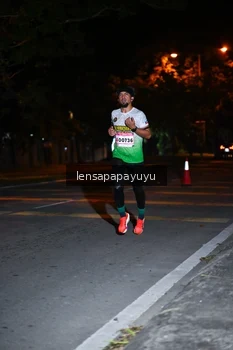Runner Photo 1881147