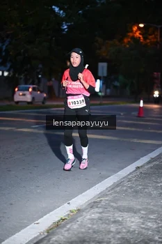 Runner Photo 1881153