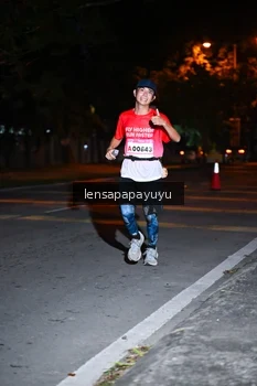 Runner Photo 1881237