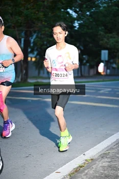 Runner Photo 1881268