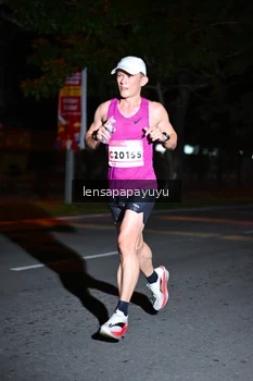 Runner Photo 1881328
