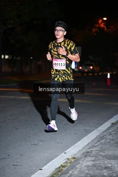 Runner Photo 1881358