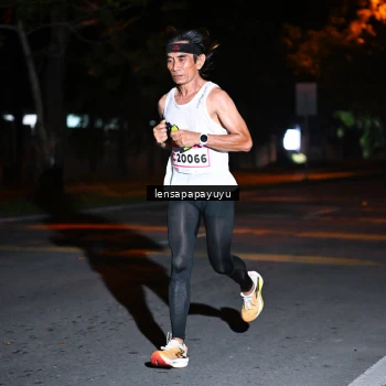 Runner Photo 1881405