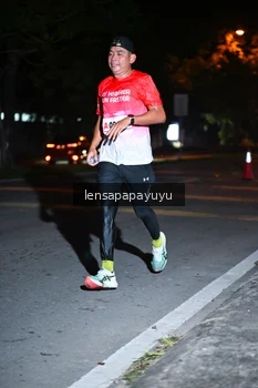 Runner Photo 1881417