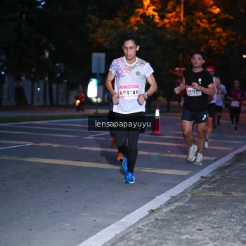 Runner Photo 1881482