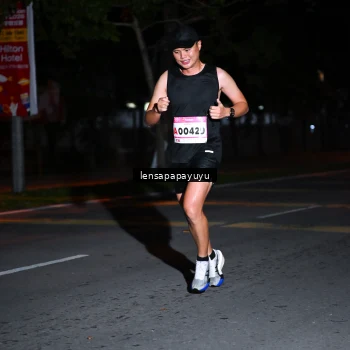 Runner Photo 1881679