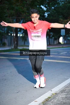 Runner Photo 1881765