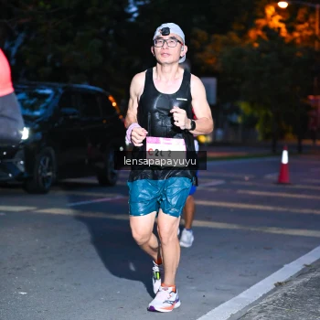 Runner Photo 1881768