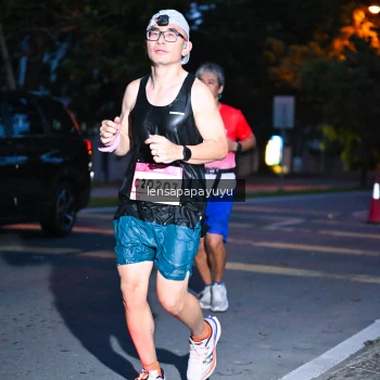 Runner Photo 1881791