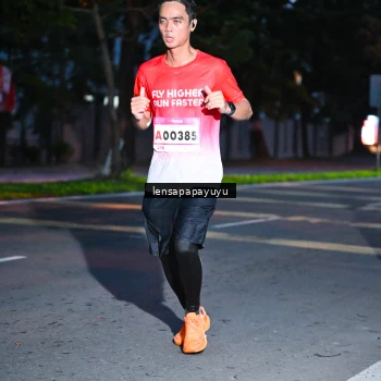 Runner Photo 1881926