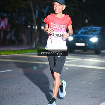 Runner Photo 1881933