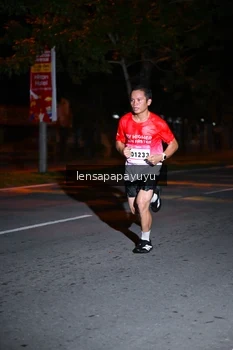 Runner Photo 1882580