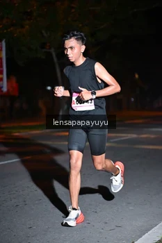 Runner Photo 1882627