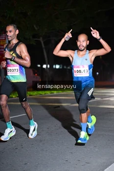 Runner Photo 1882776