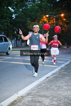 Runner Photo 1882786