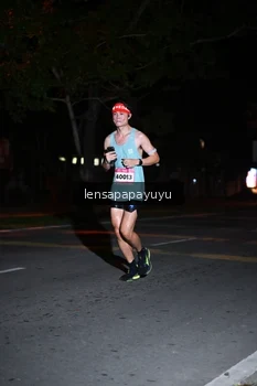 Runner Photo 1882921