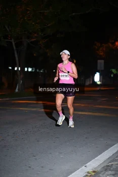 Runner Photo 1882957