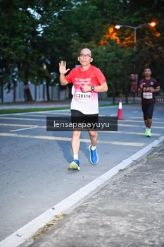 Runner Photo 1883144