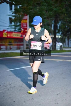 Runner Photo 1883280