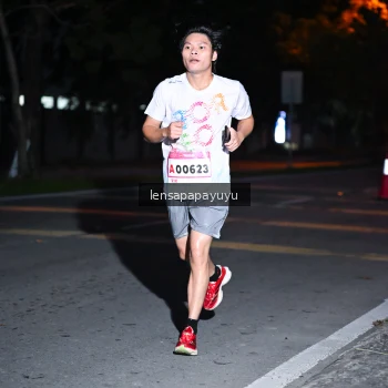 Runner Photo 1883346