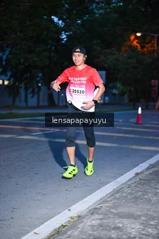 Runner Photo 1883364