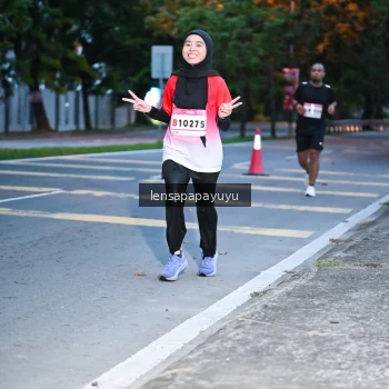 Runner Photo 1883653