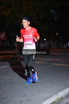 Runner Photo 1883655