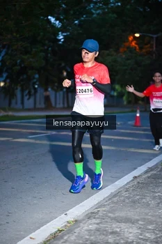 Runner Photo 1883902