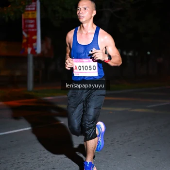 Runner Photo 1883965