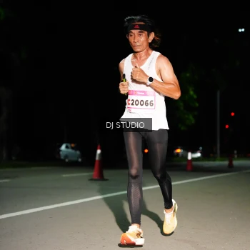 Runner Photo 1883971