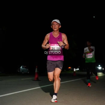 Runner Photo 1884002