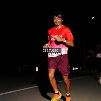 Runner Photo 1884015