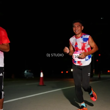 Runner Photo 1884033