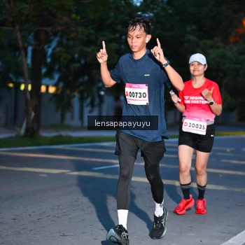 Runner Photo 1884380