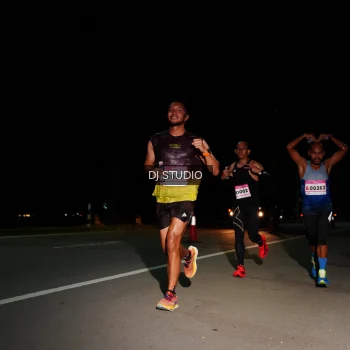Runner Photo 1884561