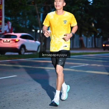 Runner Photo 1884569