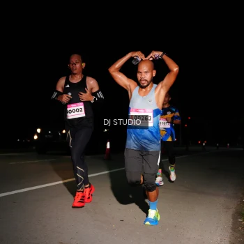 Runner Photo 1884572