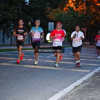Runner Photo 1884722