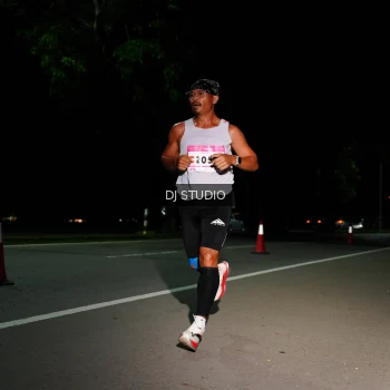 Runner Photo 1885021
