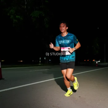 Runner Photo 1885030