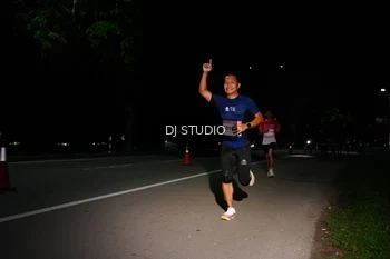 Runner Photo 1885040