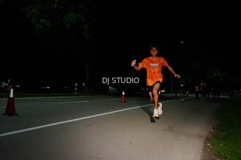 Runner Photo 1885057