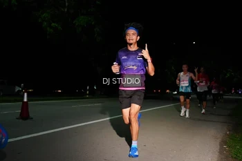 Runner Photo 1885061