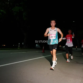 Runner Photo 1885063