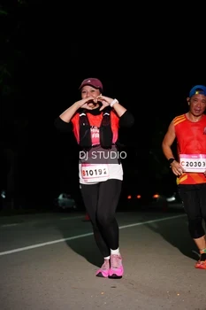 Runner Photo 1885088